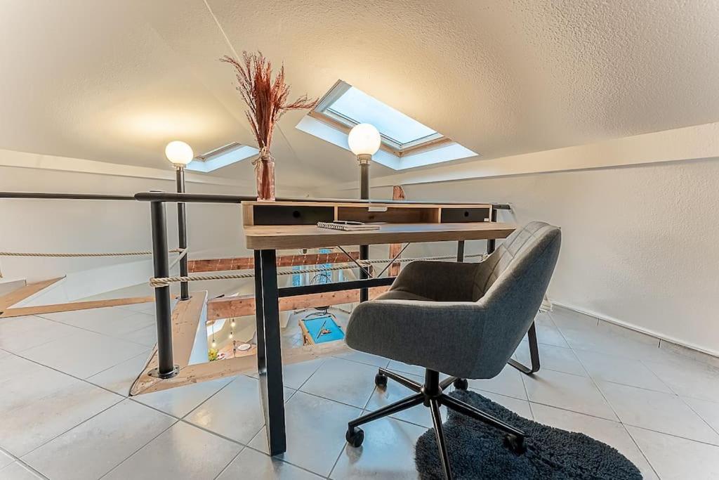 Loft Mit Billard-Tisch Und Ps4 Apartment Wuppertal Bagian luar foto
